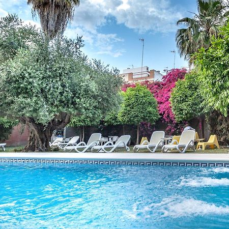 Aacr Hotel Monteolivos Σεβίλλη Εξωτερικό φωτογραφία