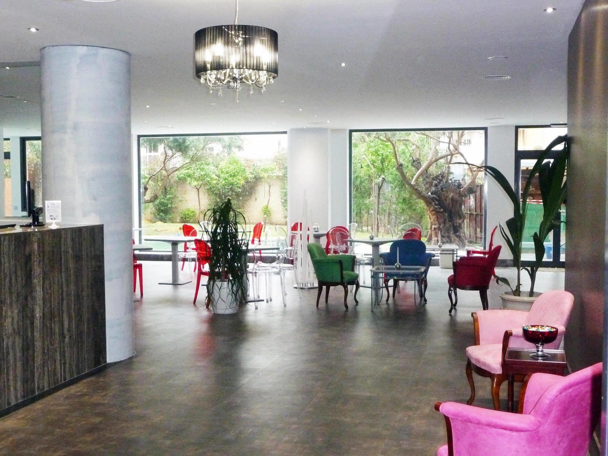 Aacr Hotel Monteolivos Σεβίλλη Εξωτερικό φωτογραφία